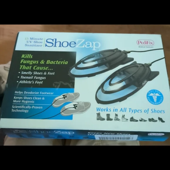 Pedifix ShoeZap UV Shoe Sanitizer - Picture 4 of 4